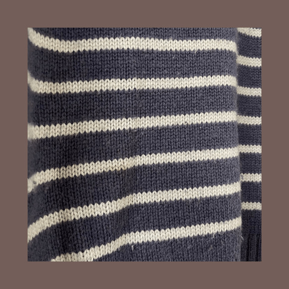 The North Face Wool Sweater | Striped Purple Cream | Size Small | Vintage - Picture 3 of 4